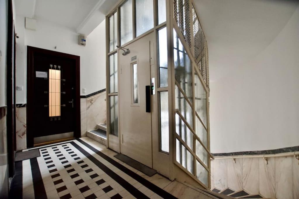 Premium Apartment By Hi - Central 2 Bedroom - Best View Budapest Exterior foto