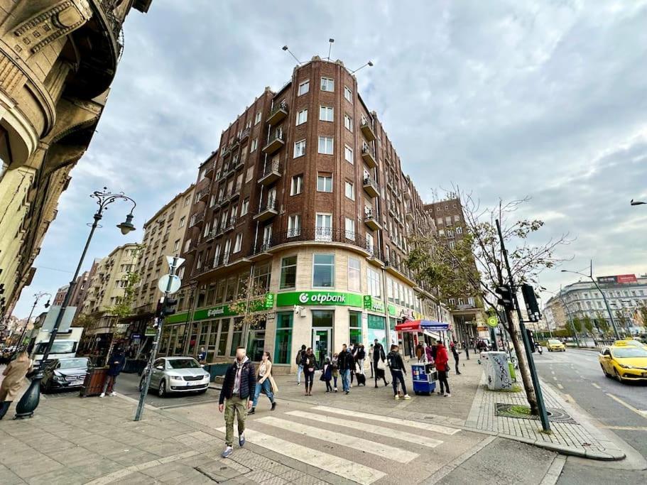 Premium Apartment By Hi - Central 2 Bedroom - Best View Budapest Exterior foto